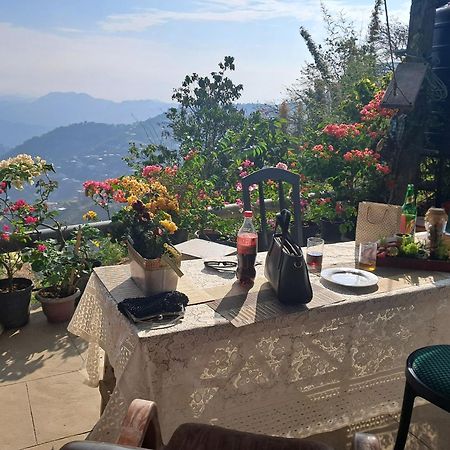 Dormitories/Hosteller, Giftland Homestay Āīzawl Buitenkant foto